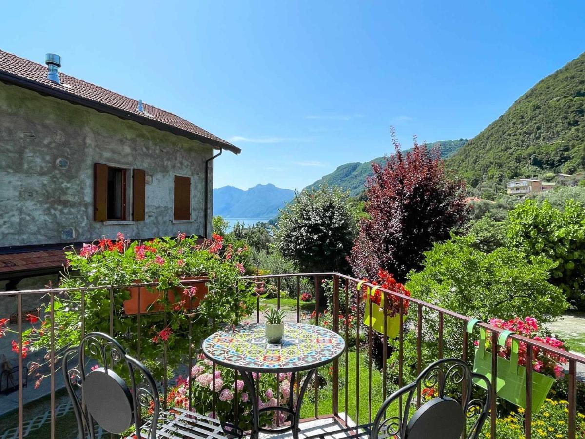 Breva Loft Tra Gli Ulivi Ed Il Lago بيلاجيو المظهر الخارجي الصورة
